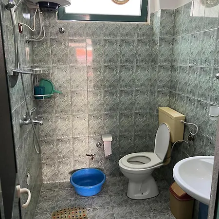 040 Velipojë