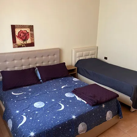 فندق 040 Velipojë